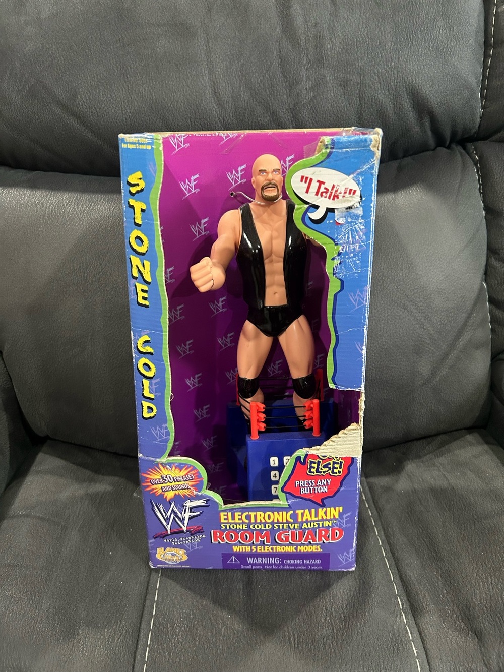WWF Stone Cold Steve Austin 13” Talking Action Figure Room Guard! Vintage 1999